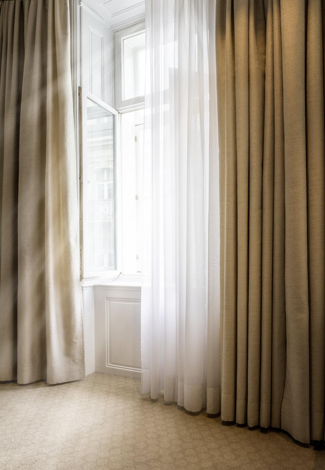 MCB | Customize Your Home Curtains With Any Size And In Any Type Of Fabric